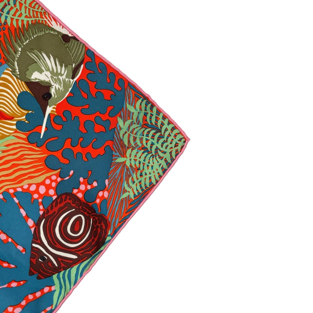 Pañuelo HERMES Color Varios Medida 89cm X 84cm