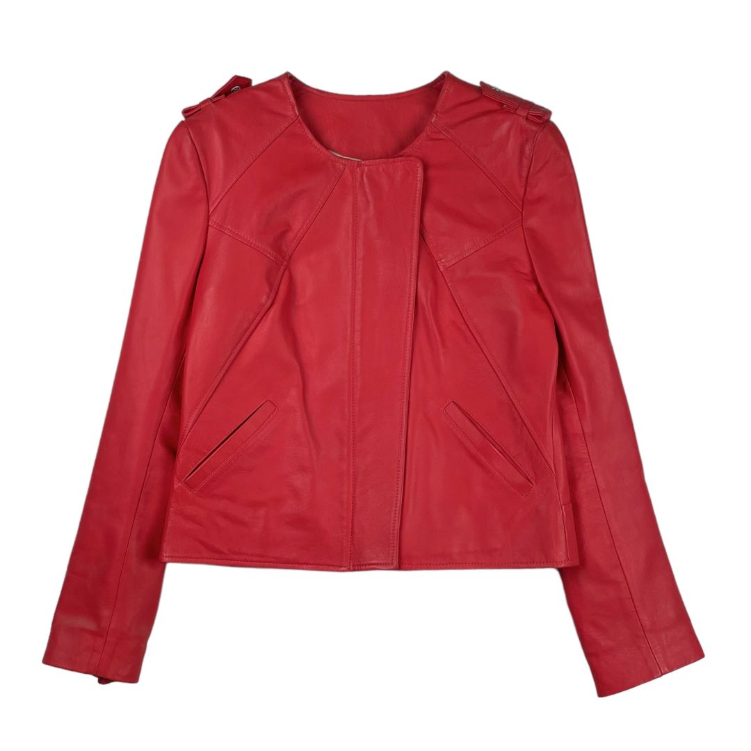 Campera SIN MARCA Color Rojo Talle 3