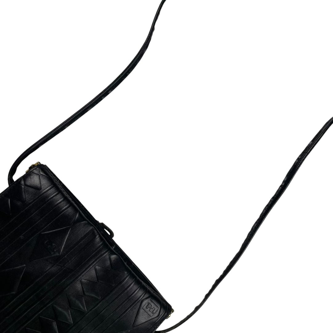 Cartera FENDI Negro Medida 20cm X 15cm