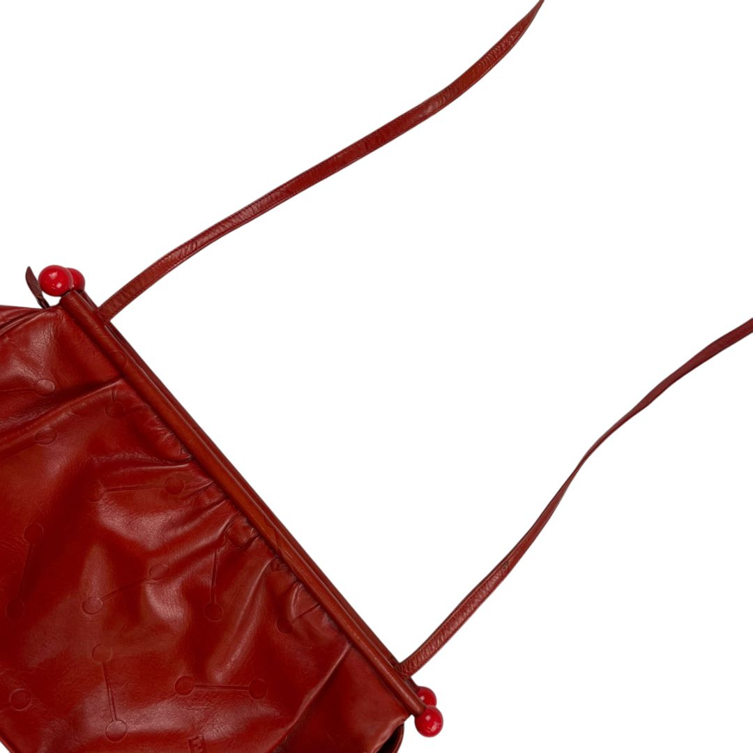 Cartera FENDI Rojo Medida 22cm X 13cm
