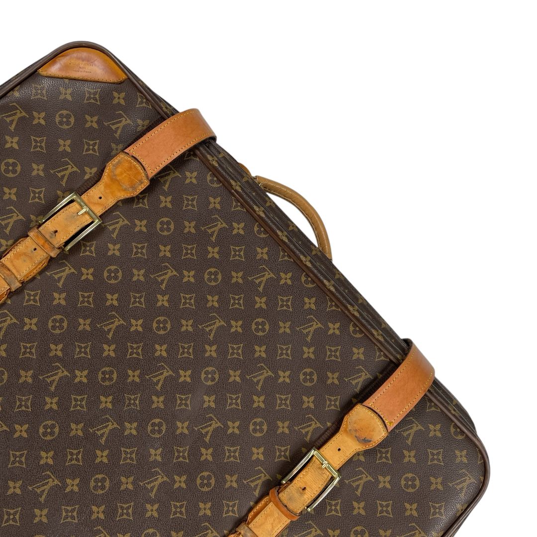 Valija LOUIS VUITTON Color Marron Medida 72cm X 53cm X 14cm