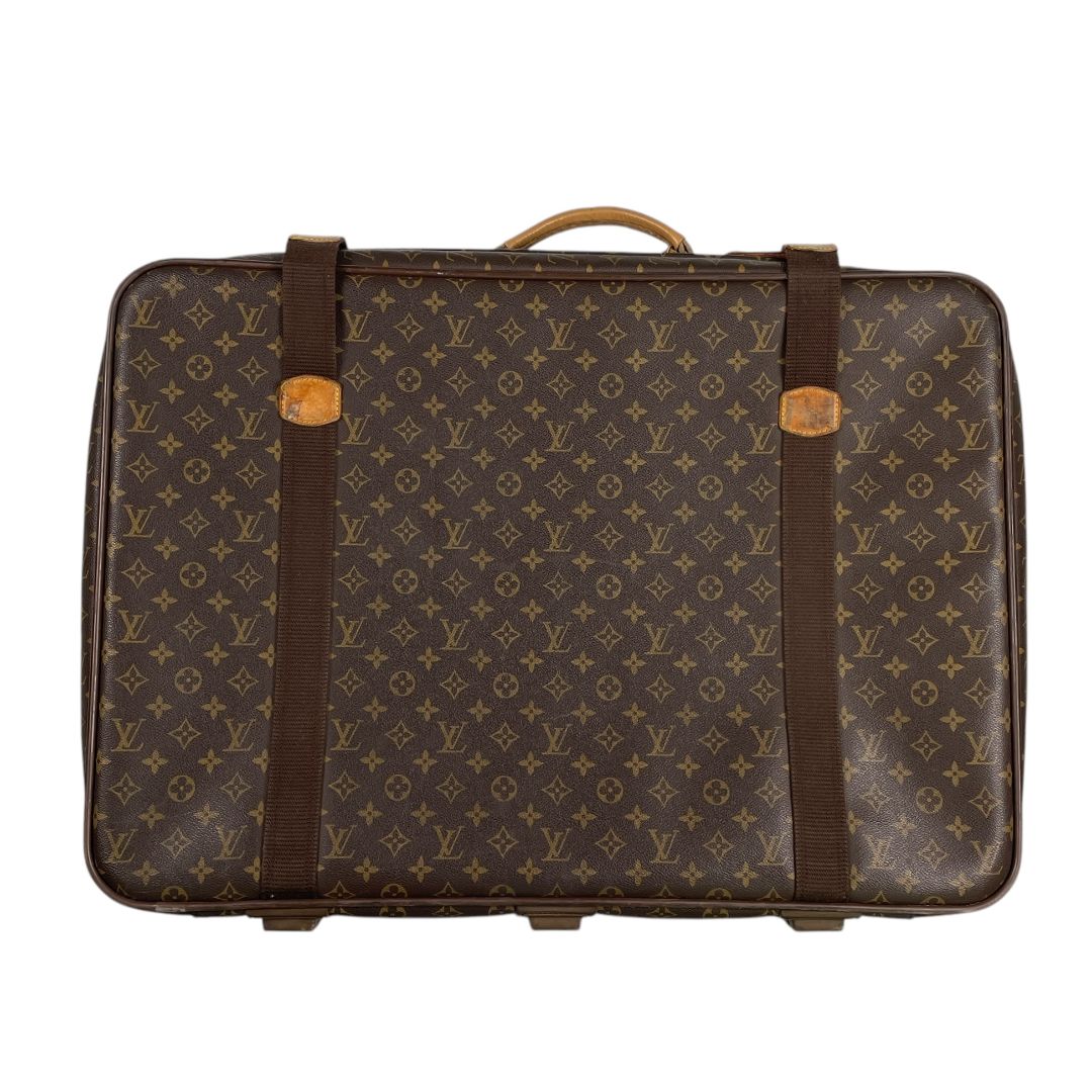 Valija LOUIS VUITTON Color Marron Medida 72cm X 53cm X 14cm