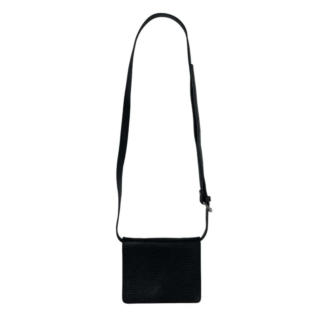 Cartera MISHKA Color Negro Medida 17cm X 13 cm
