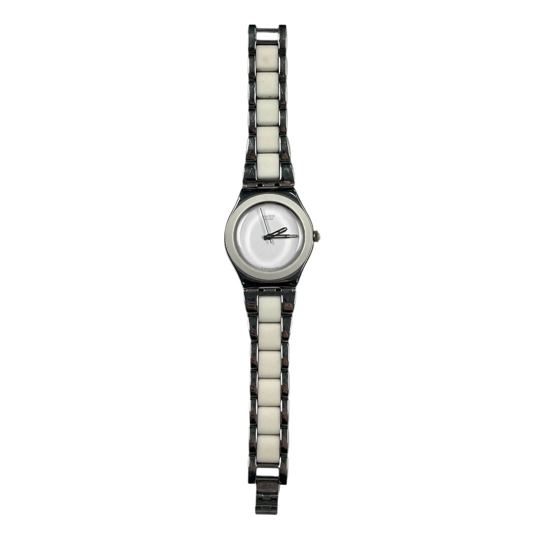 Reloj Pulsera SWATCH Color Plateado Talle Unico