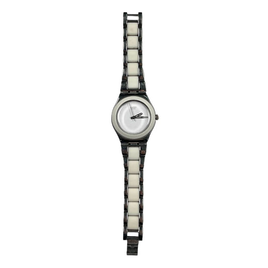 Reloj Pulsera  SWATCH  Color Plateado Talle Unico