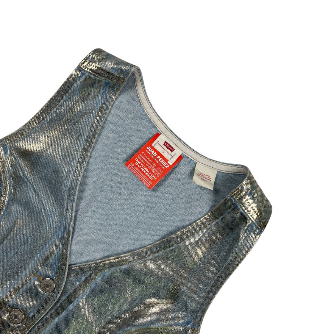 Chaleco Corto LEVIS Color Plateado Talle S
