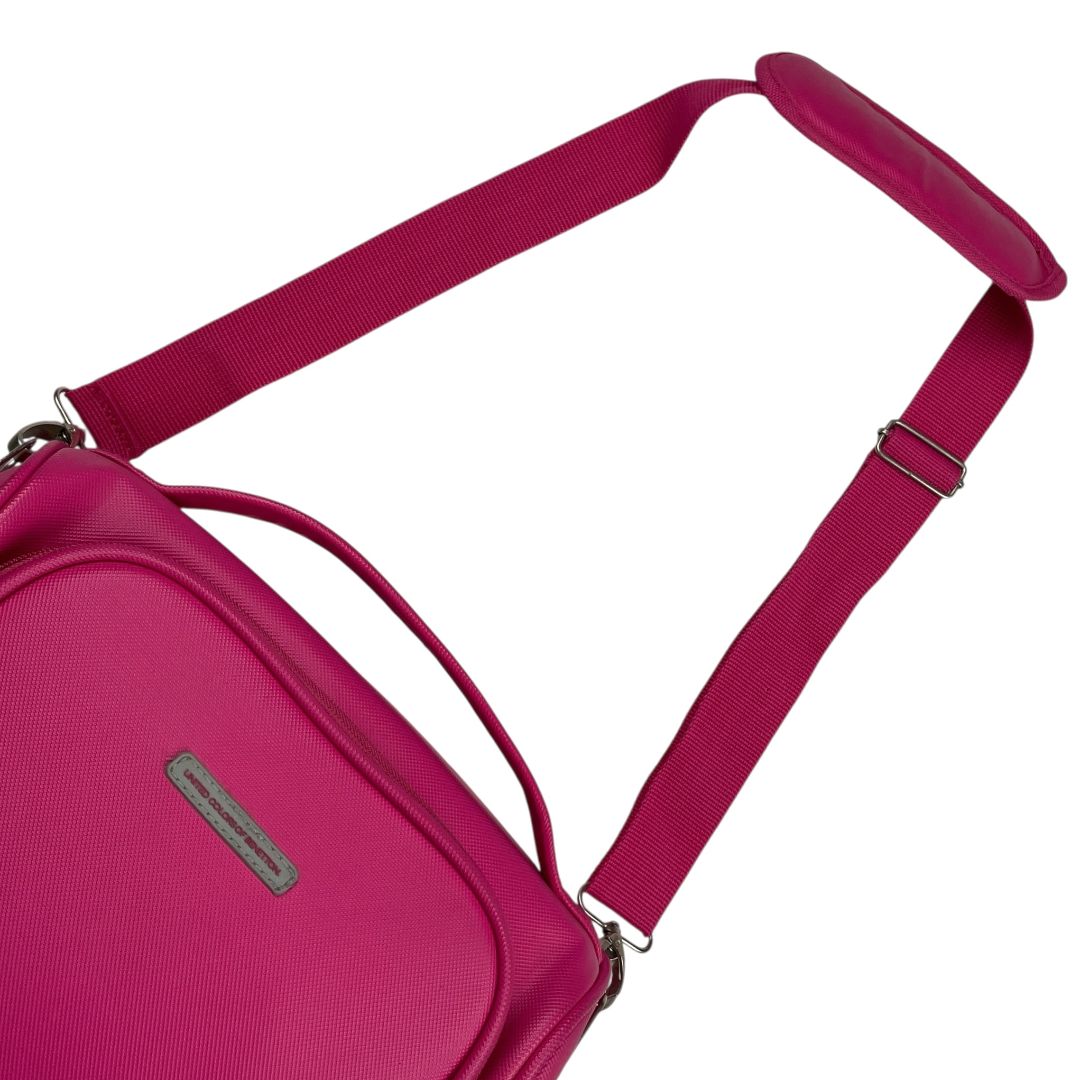 Cartera BENETTON Color Rosa Medida 30cm X 25cm