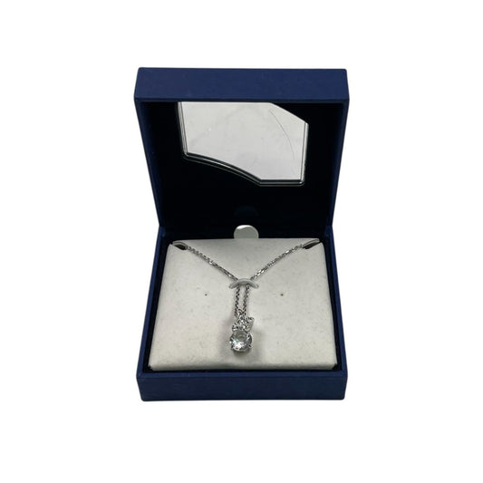 Collar  SWAROVSKI  Color Plateado Talle Unico