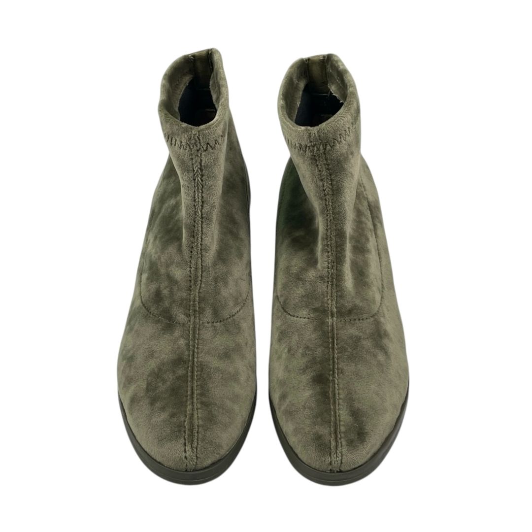 Bota Corta CAPPIO Color Verde Talle 39