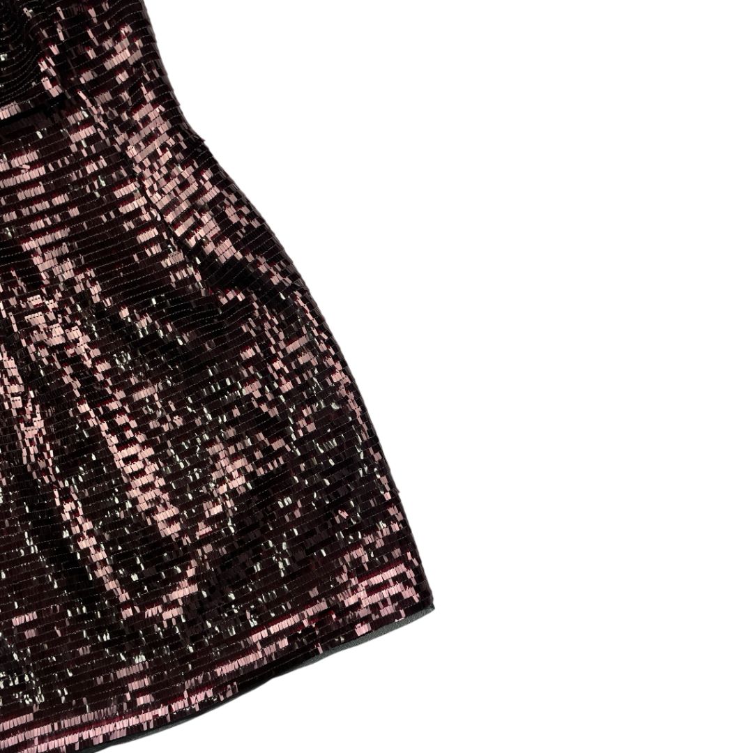 Vestido Strapless HANEY Color Bordeaux Talle 4