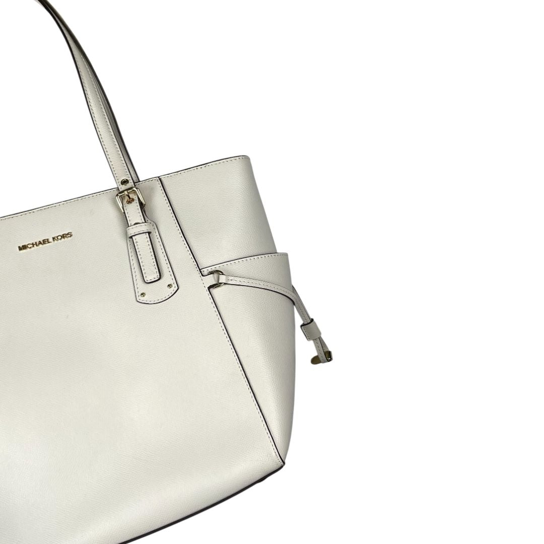 Cartera MICHAEL KORS Color Blanco Medida 40cm X 30cm