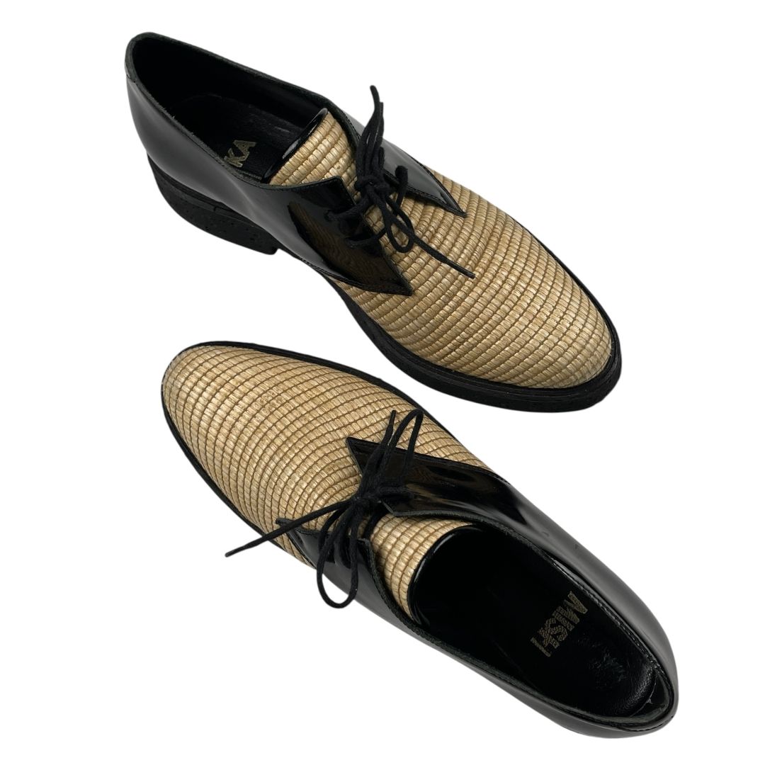 Mocasines MISHKA Color Varios Beige Y Negro Talle 41