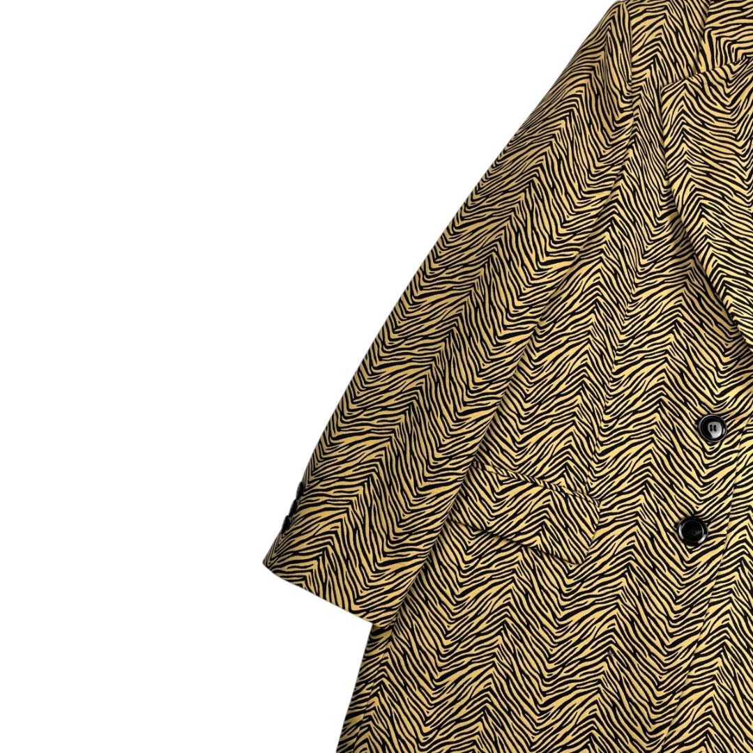 Saco ZARA Varios Animal Print Talle L