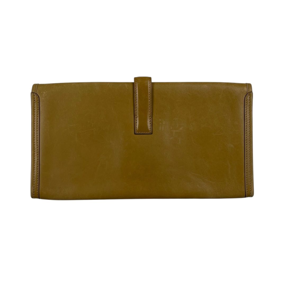 Sobre HERMES Beige Medida 29cm X 16cm