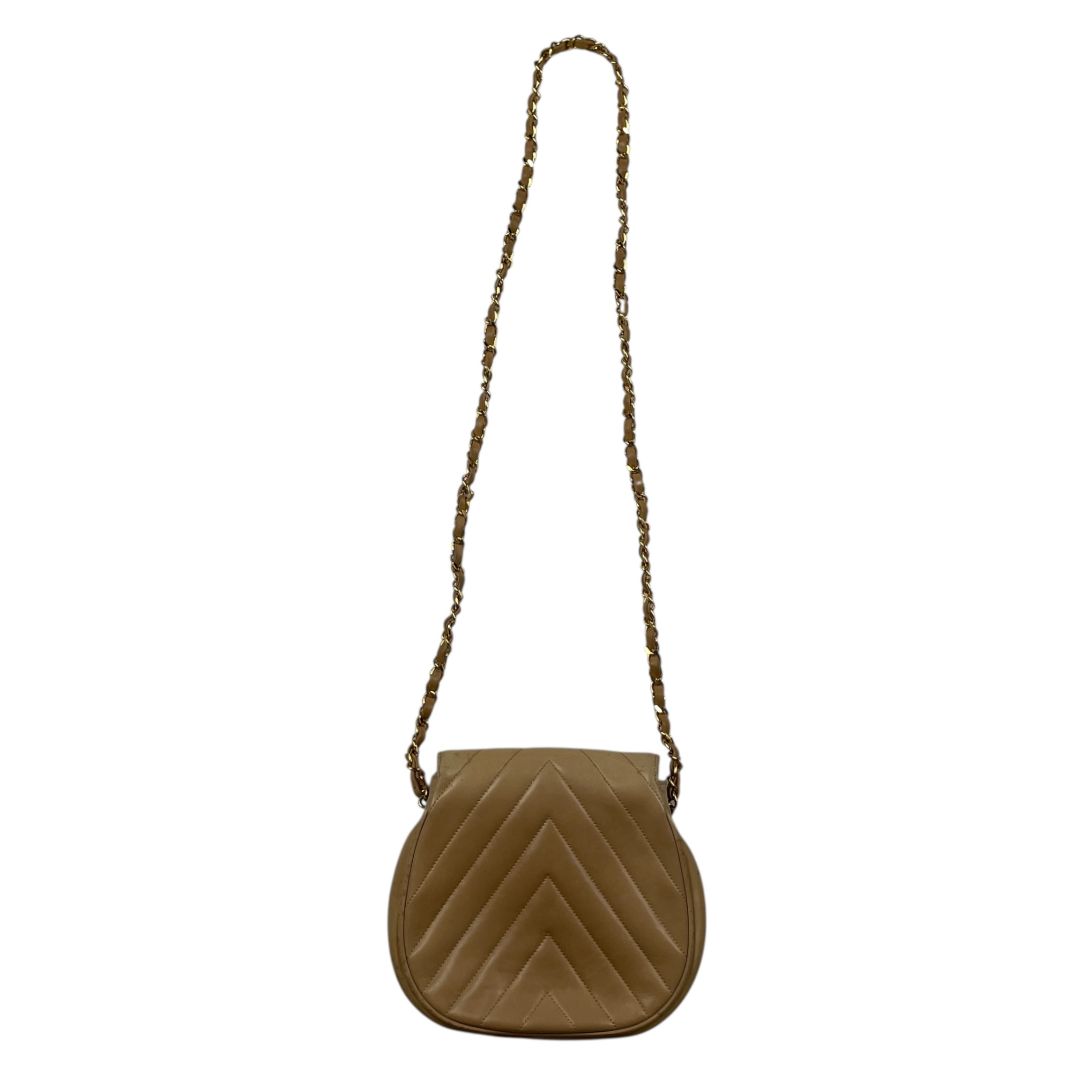 Cartera CHANEL Beige Medida 18cm x 18cm