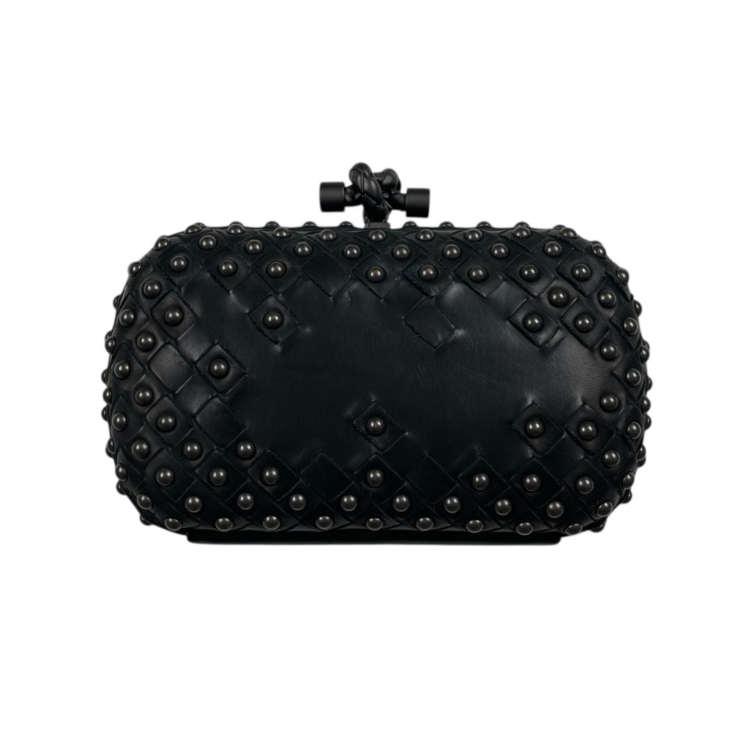Sobre BOTTEGA VENETA Negro Medida 15cm X 10cm