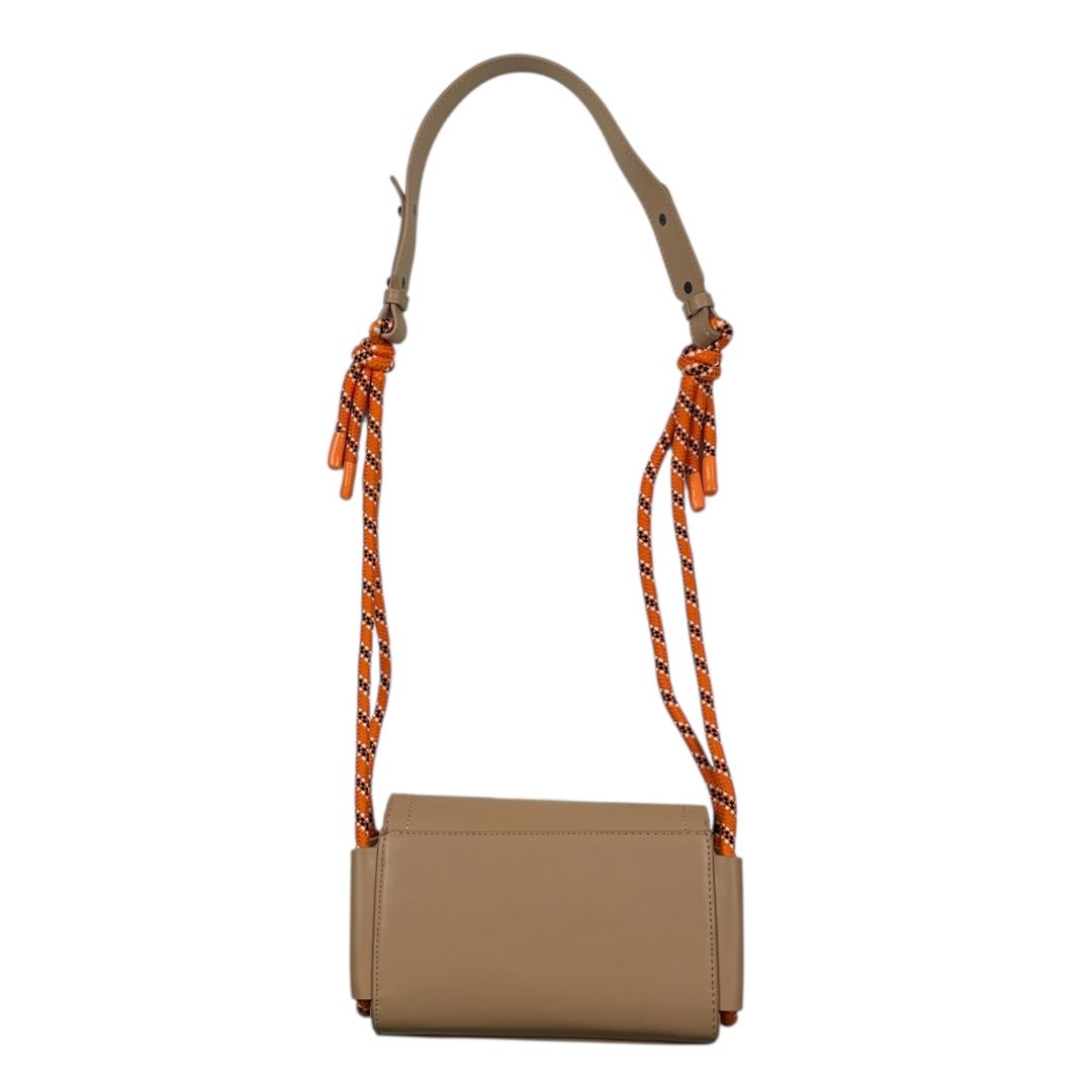 Cartera MISHKA Marron Medida 20cm X 15cm