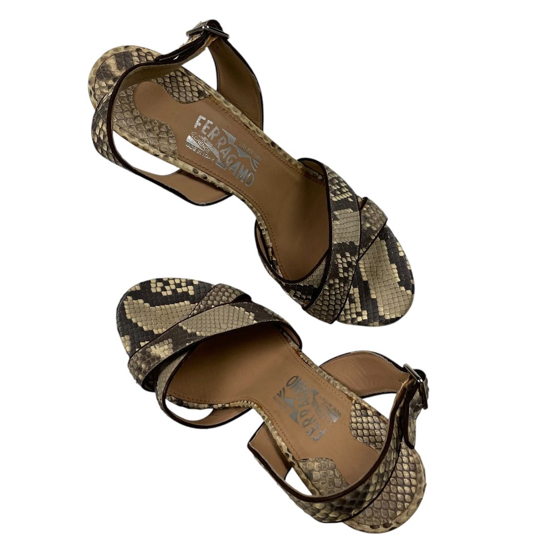 Usado FERRAGAMO Marron Talle 39