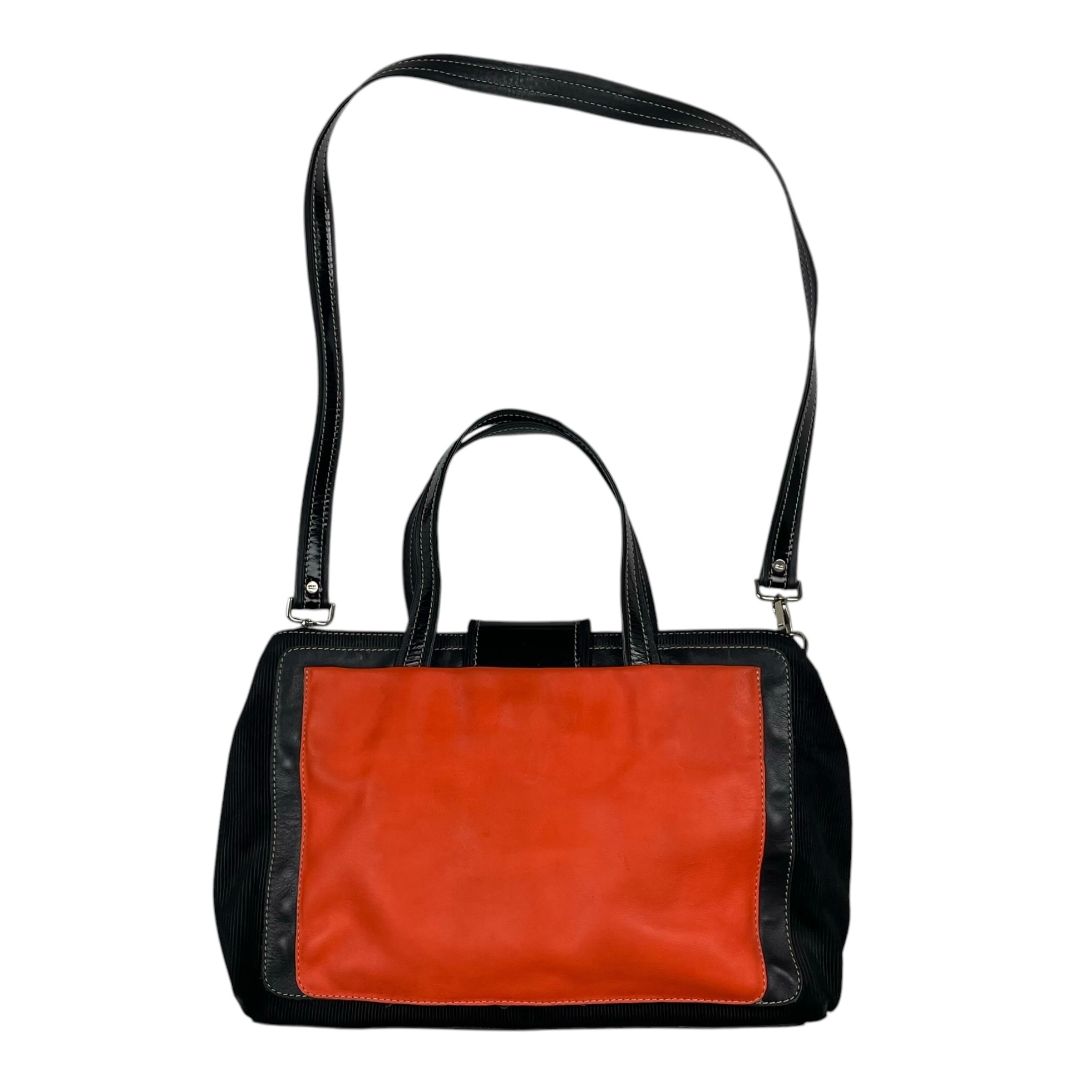 Cartera PETER KENT Negro y Naranja Medida 37cm X 25cm