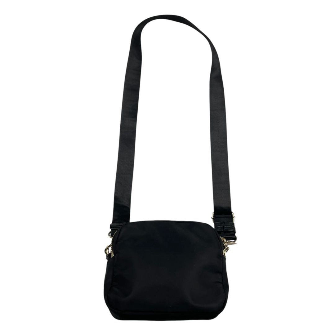 Cartera JACKIE SMITH Negro Medida 20cm X 17cm