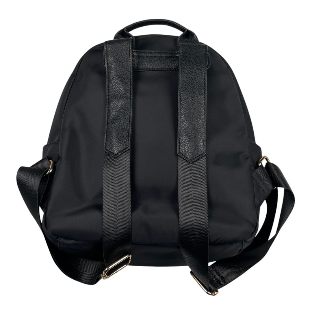Mochila PRUNE Negro Medida 32cm X 27cm