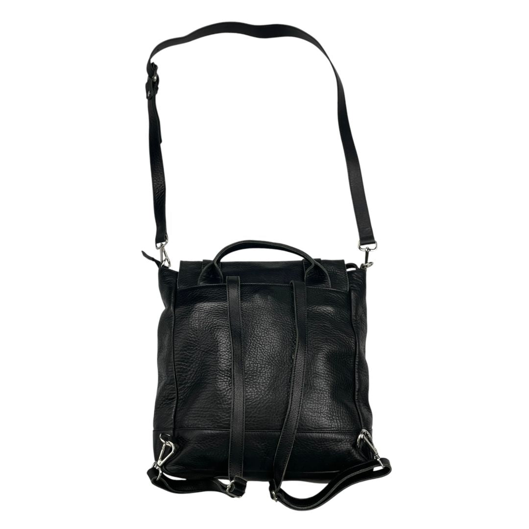 Mochila MISHKA Negro Medida 33cm X 31cm