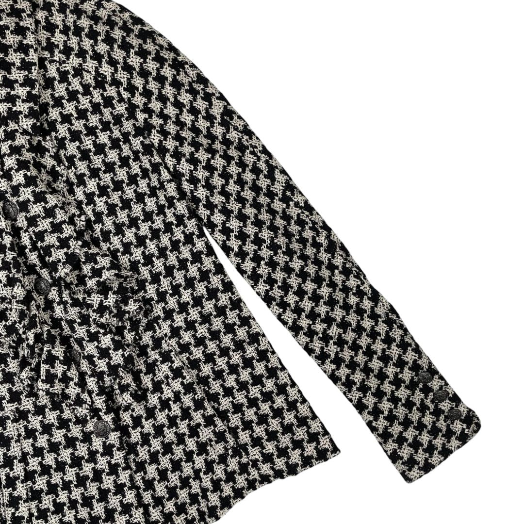 CHANEL Saco Negro Talle 42