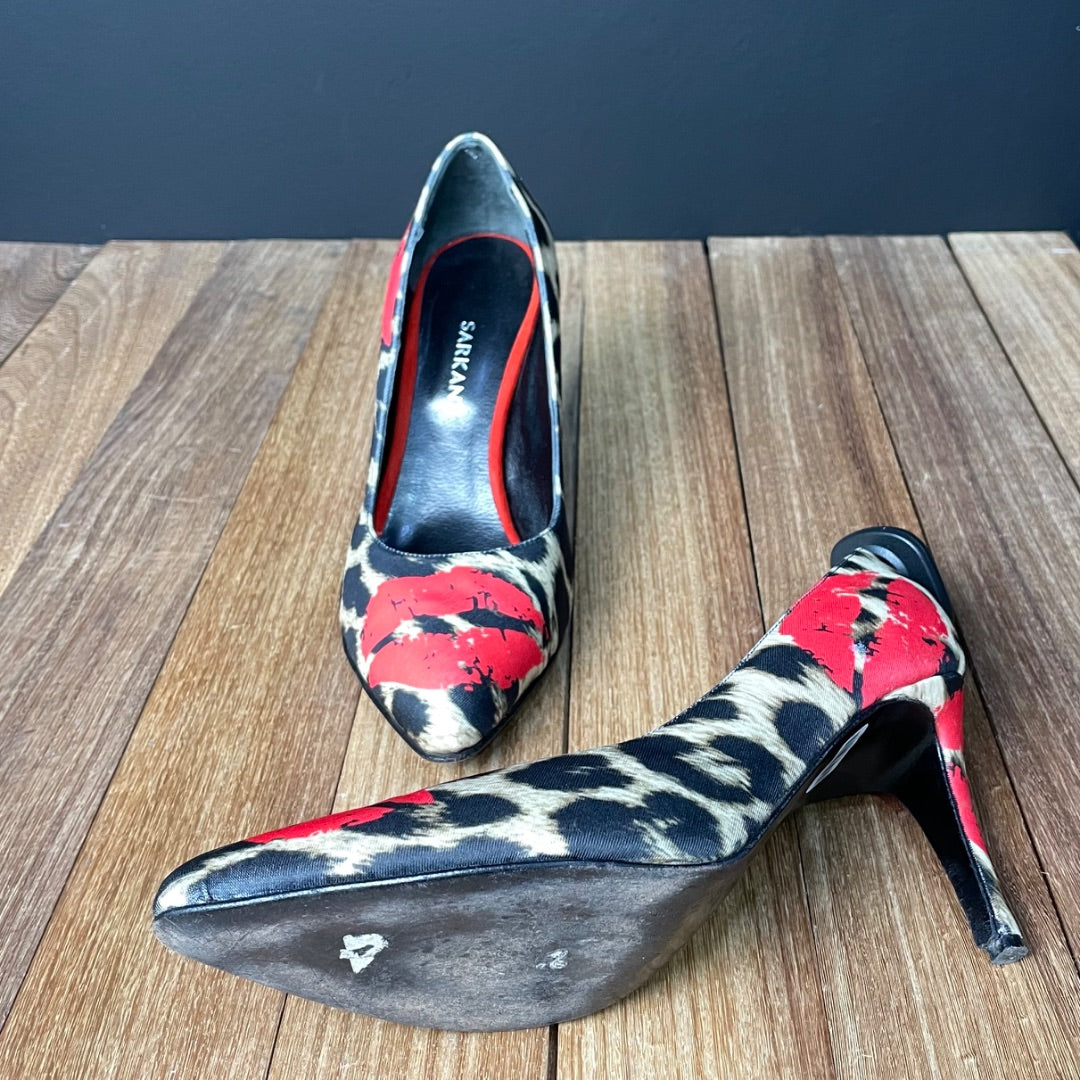 Zapato Taco Alto SARKANY Varios Animal Print Talle 8