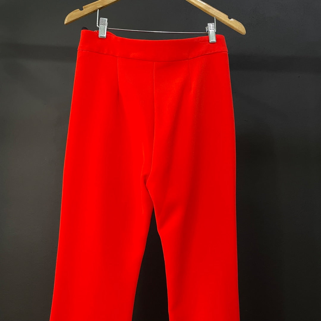 CHER Pantalon Rojo Talle 2
