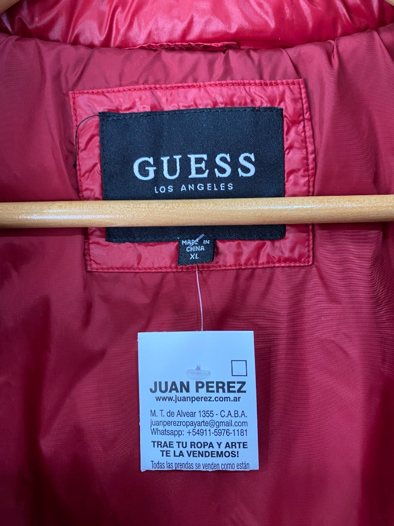 GUESS Campera Rojo Talle XL
