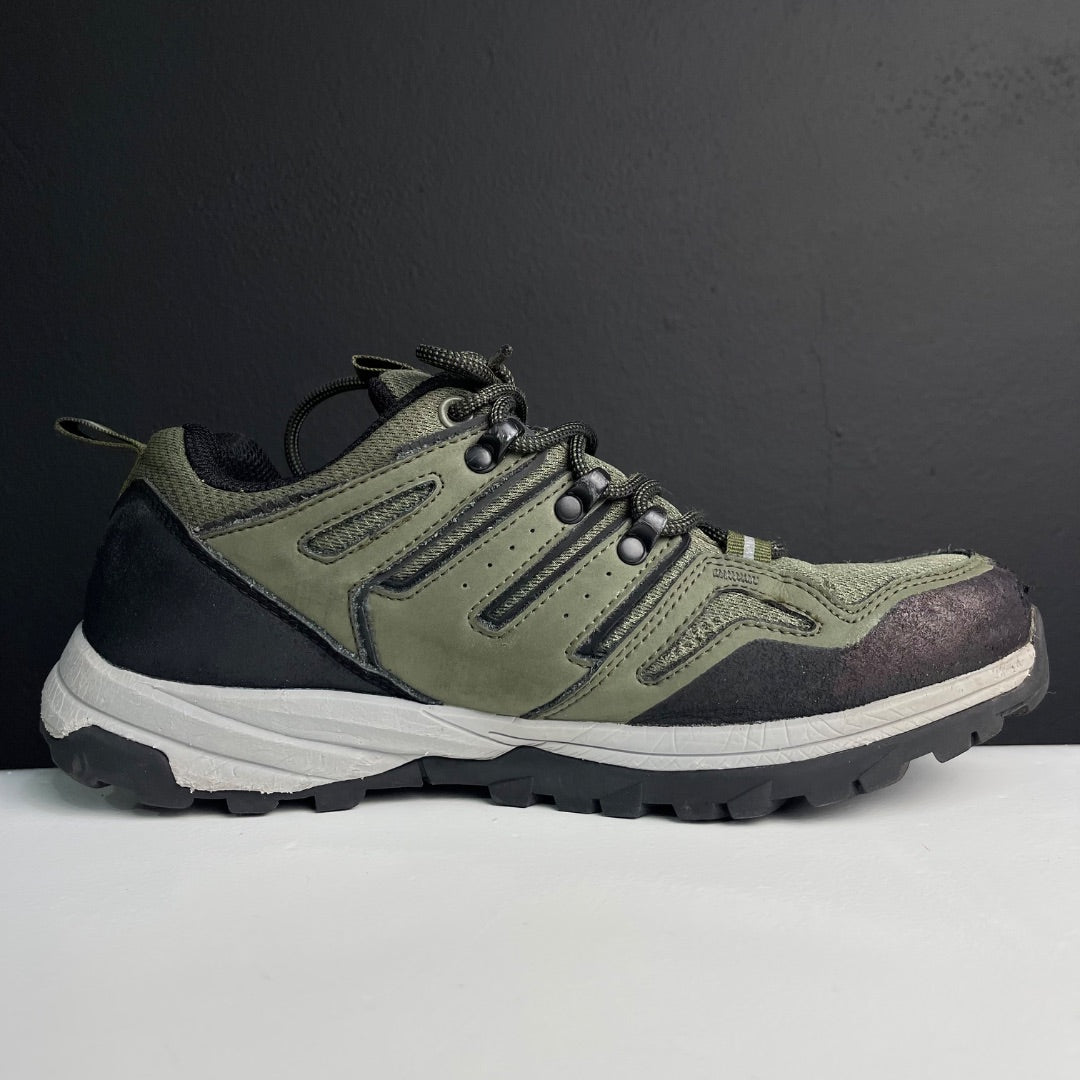 MONTAGNE Zapatillas Verde Talle 40