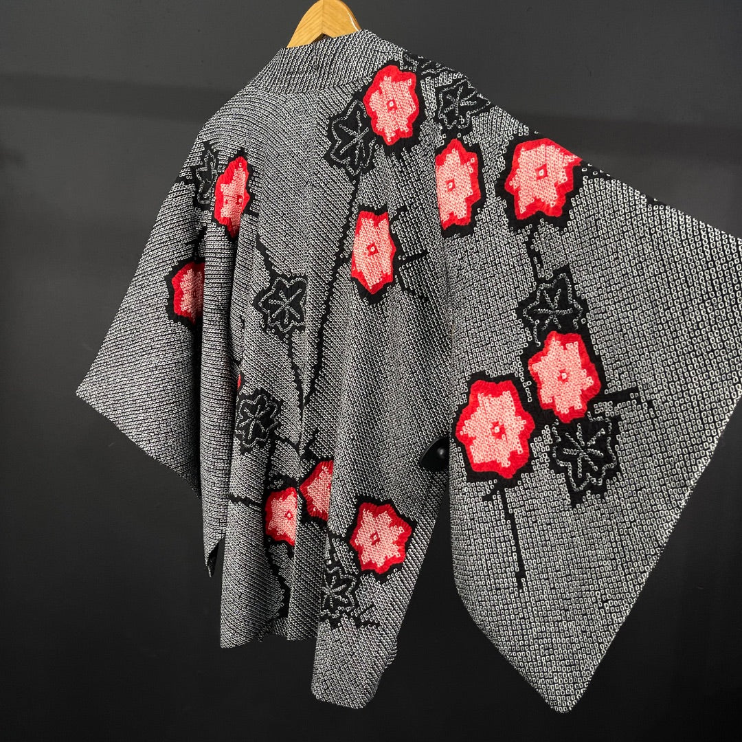 SIN MARCA Kimono Corto Varios Blanco Y Negro Talle M