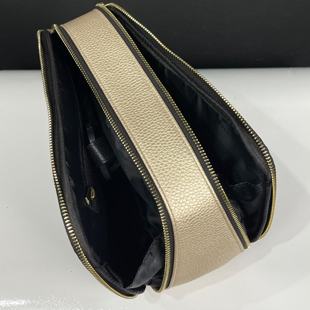 VERSACE Necessaire Negro Talle Unico