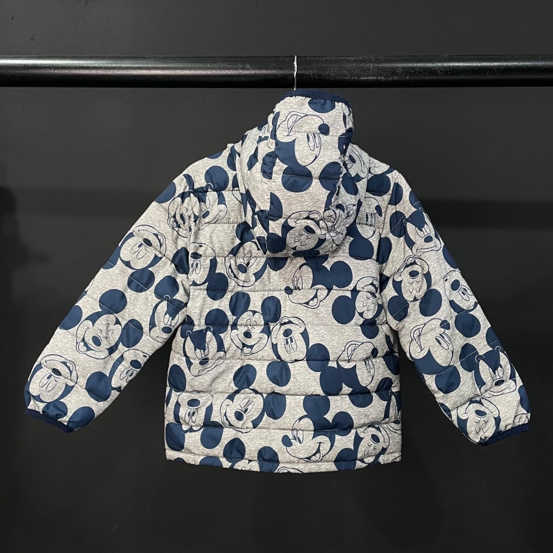 GAP Campera Varios Talle 5