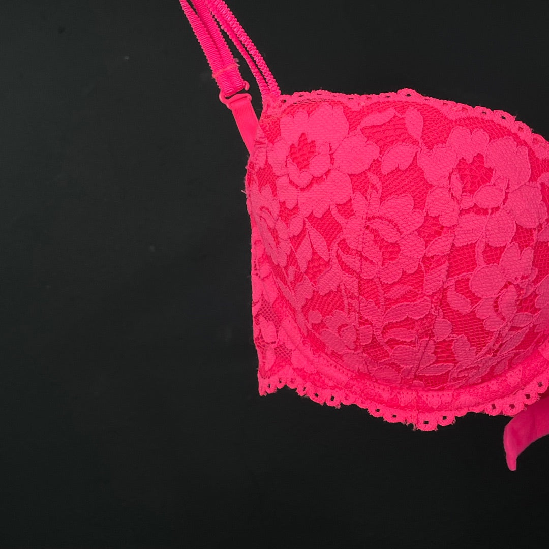 PINK Corpiño Fucsia Talle 34C