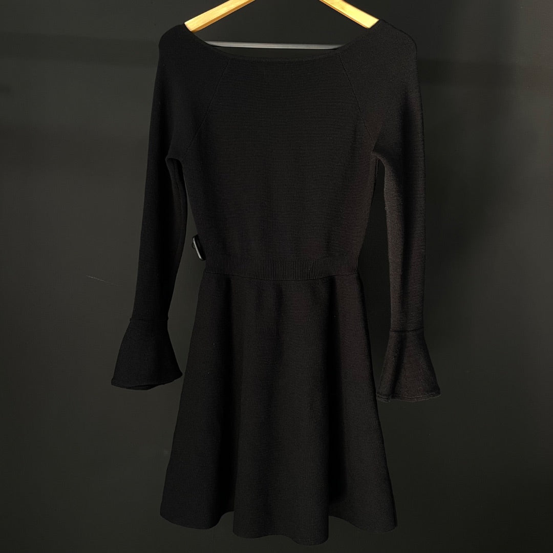 LAS OREIRO Vestido Manga Larga Negro Talle L