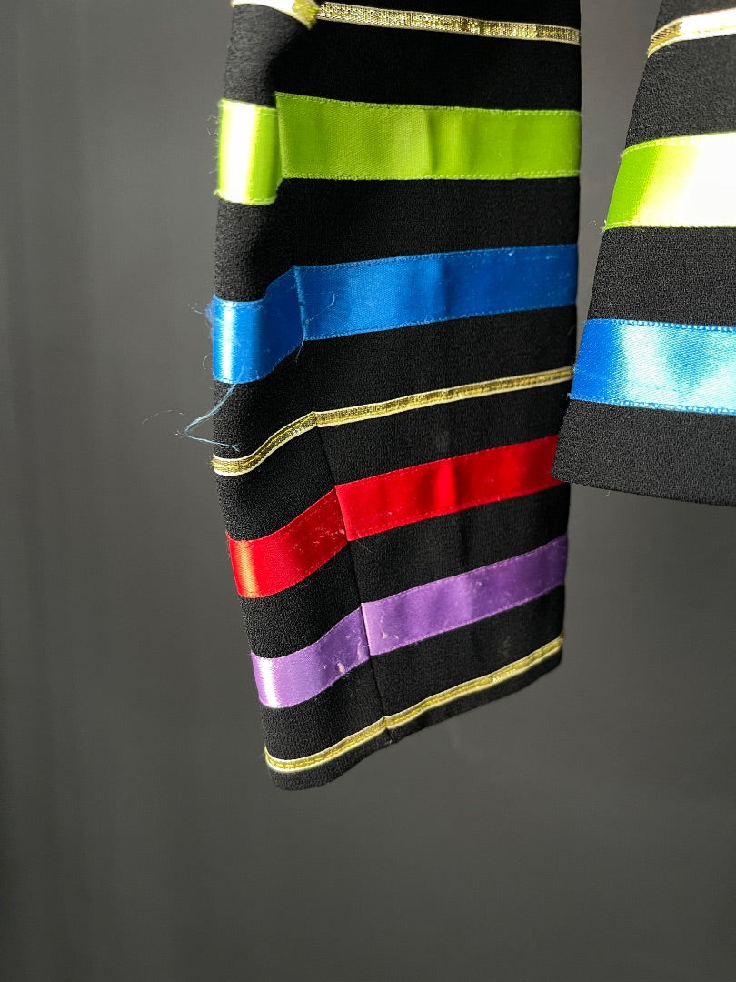 MAGGY LONDON Saco Varios Talle 4