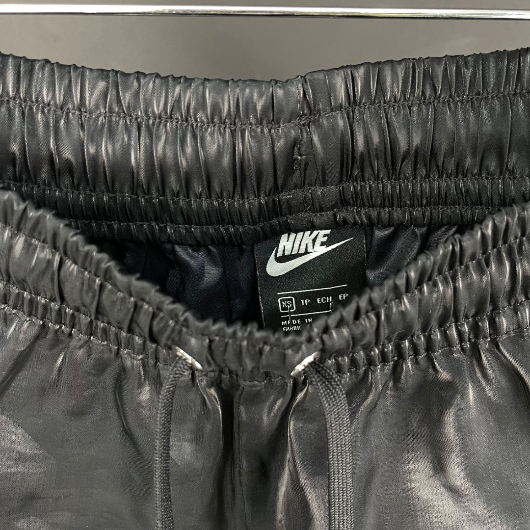 NIKE Short Negro Talle XS