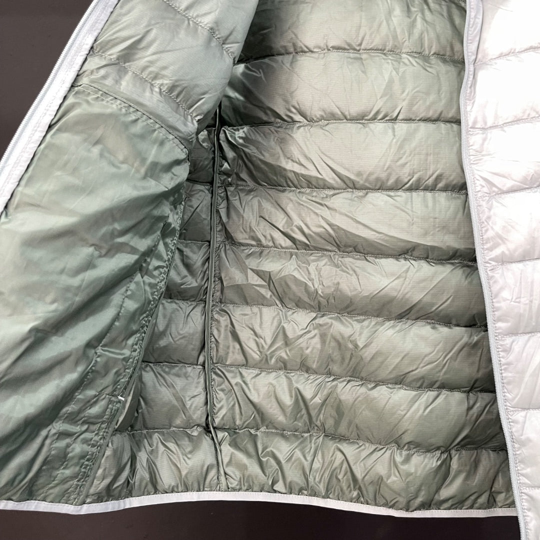 UNIQLO Chaleco Corto Verde Talle S