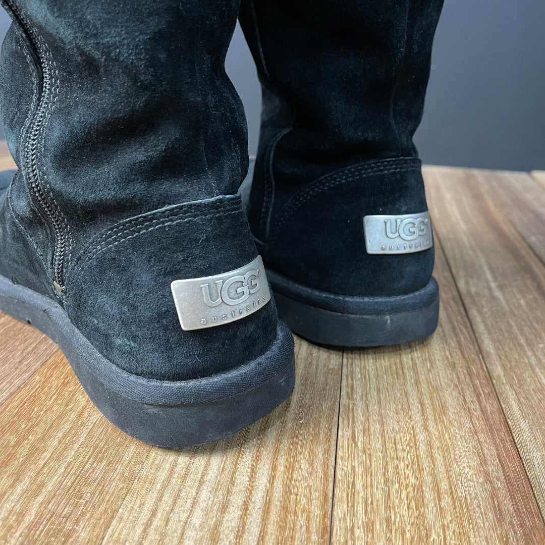 UGGS Bota Larga Negro Talle 38
