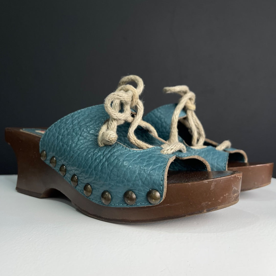 MARNI Zapatos Celeste Talle 40