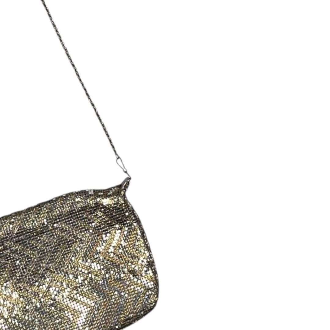 Cartera SIN MARCA Color Varios Plateado y Dorado Medida 22cm X 15cm
