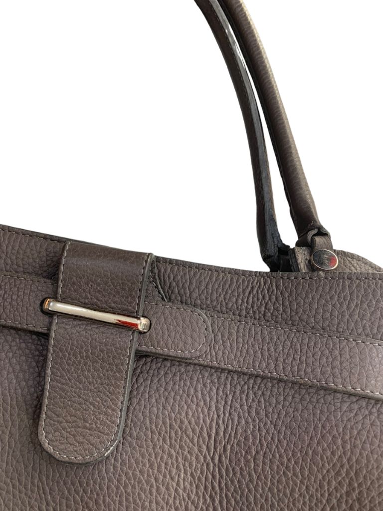 Cartera Sin Marca Gris Medida 35Cm X 15Cm X 12Cm