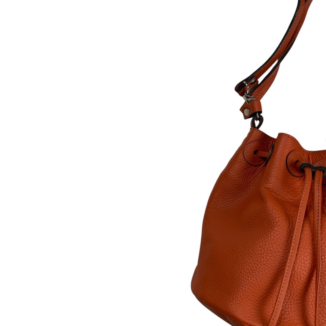 Cartera  TESSA  Marron Medida 23cm X 19cm