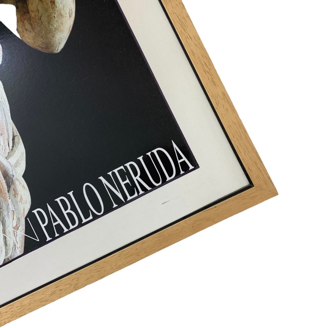 PABLO NERUDA  Arte sin Vidrio  Estilo Retrato  Medida 75 cm x 61 cm