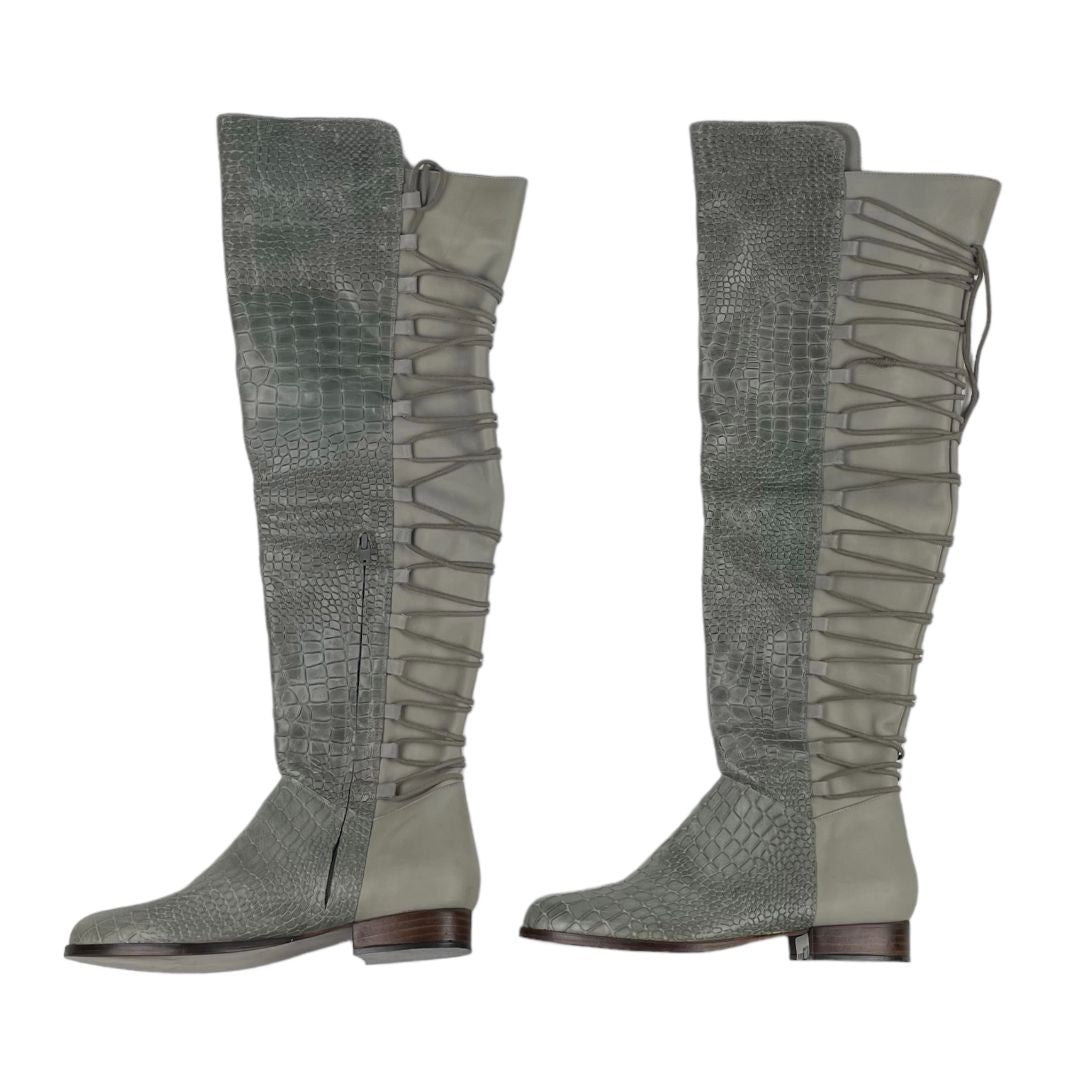 Bota Bucanera  VALDEZ  Color Gris Talle 37