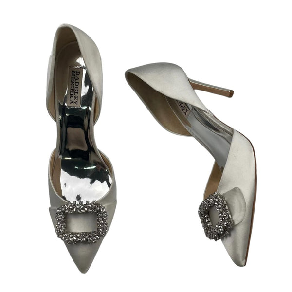 Zapato Taco Alto BADGLEY MISCHKA Color Blanco Talle – JUAN PEREZ