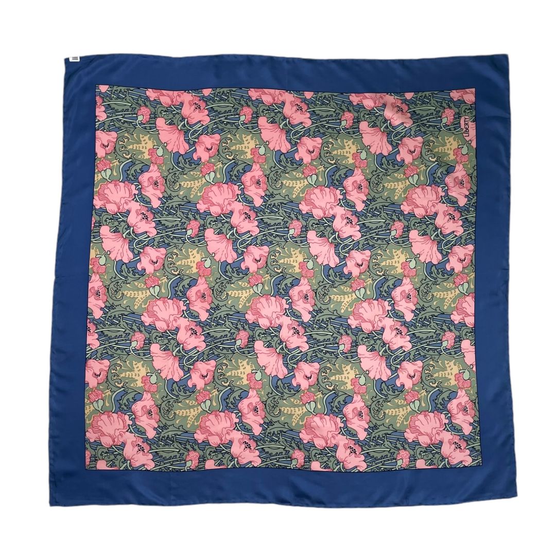 Pañuelo  LIBERTY  Color Varios Floral Medida 88cm X 88cm