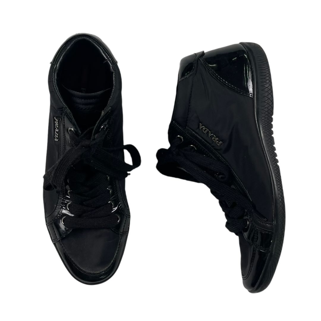 Zapatillas  PRADA  Color Negro Talle 35,5