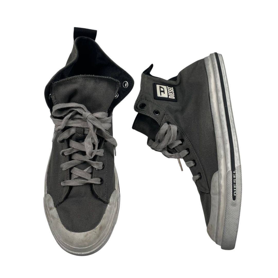 Zapatillas  DIESEL  Color Gris Talle 42